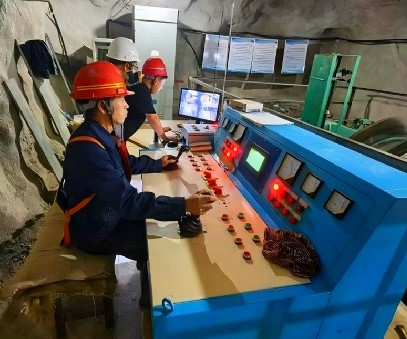 柳關(guān)欒盧鉛鋅礦｜地下基建全面攻堅(jiān)，筑牢資源保障根基